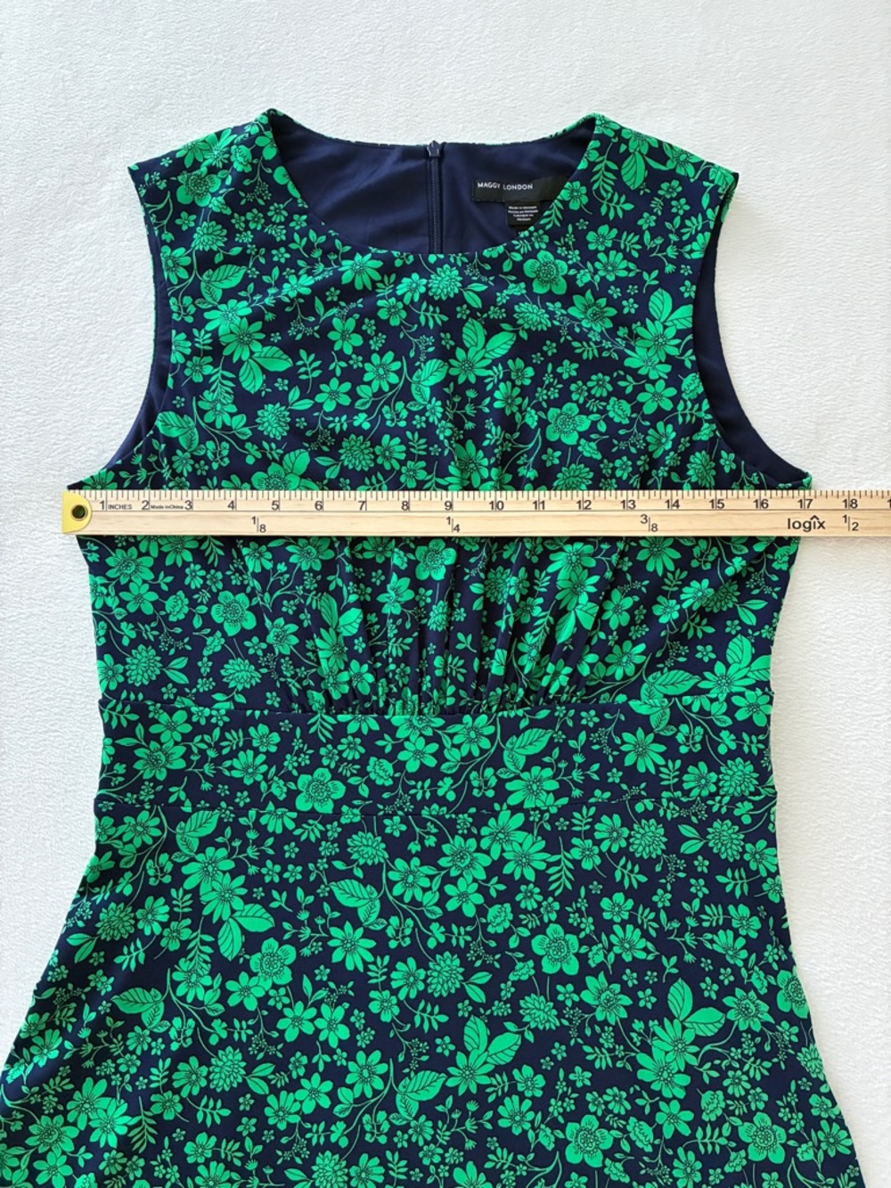Maggy London Dress 8 Green Navy Floral Sleeveless Midi Fit & Flare Cottagecore - Picture 7 of 10